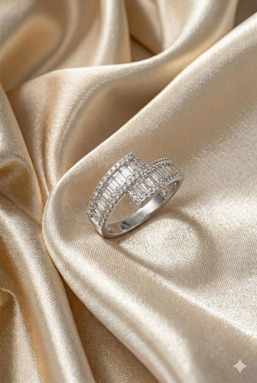 Infinity Baguette Diamond Ring (Silver)