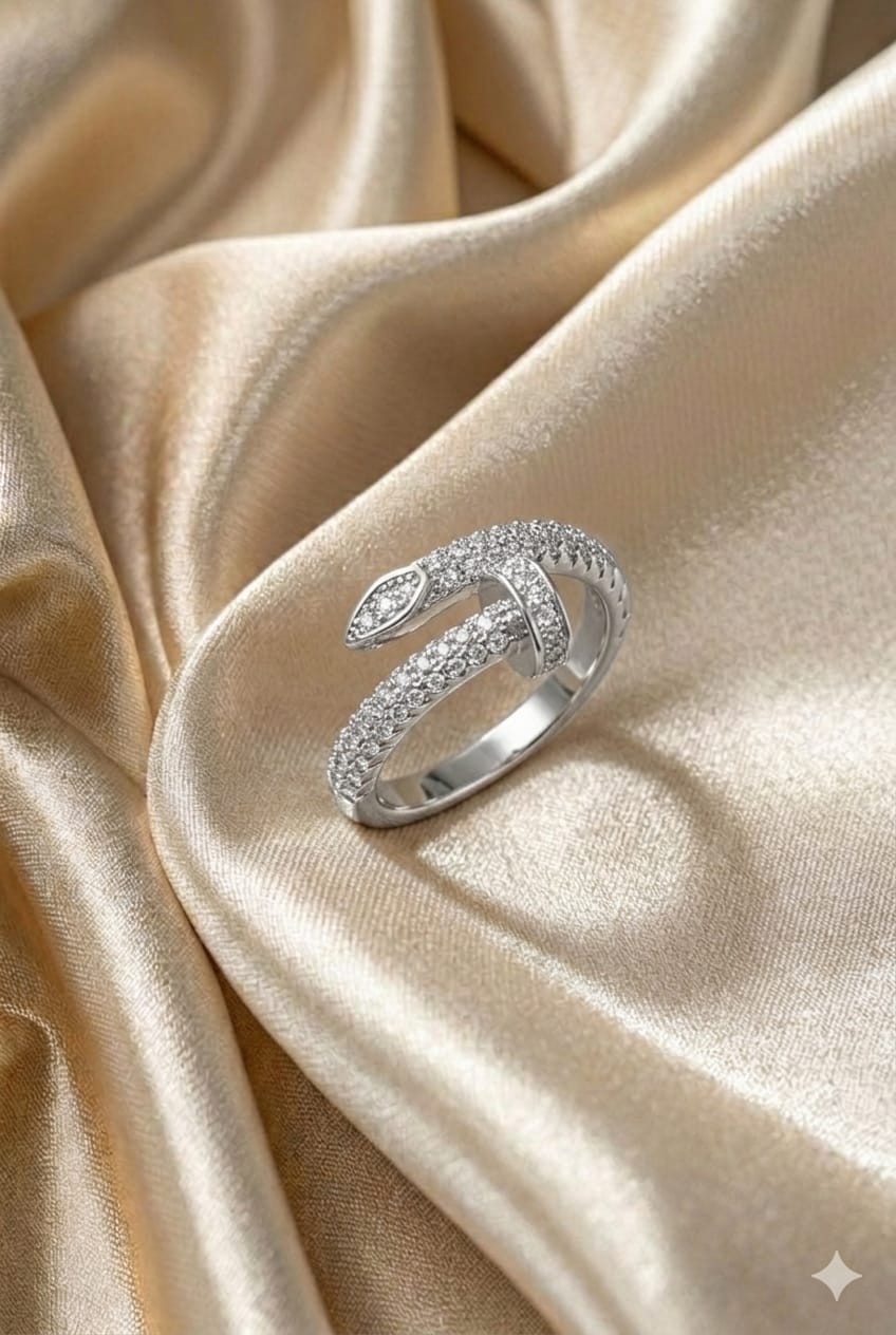 Minimal Snake Wrap Ring (Silver)