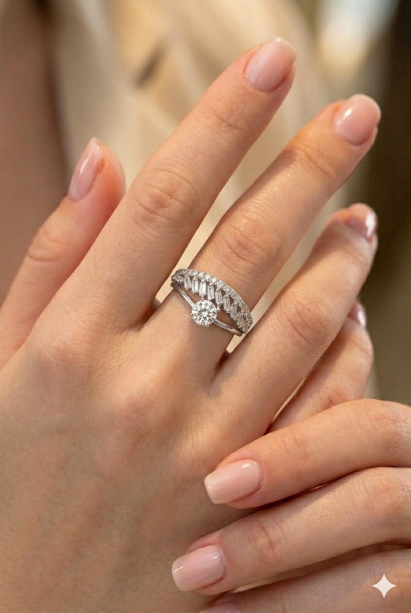 Elegant Crown Baguette Diamond Ring (Silver)
